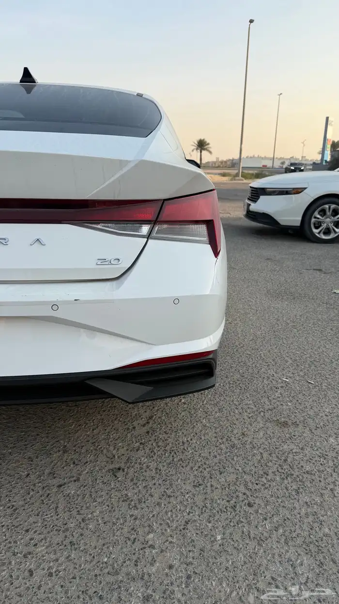 للبيع انترا 2023 سمارت 4