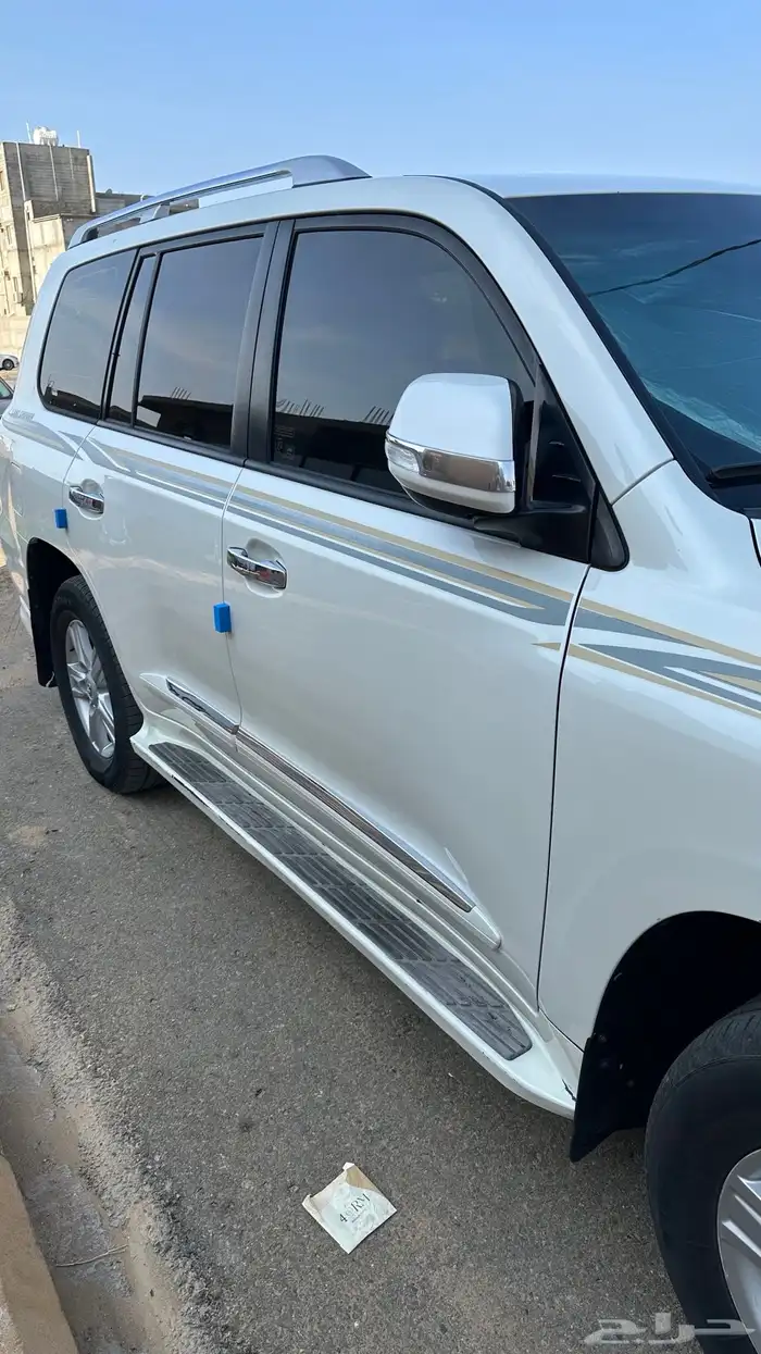 لاندكروزر 2013 بريمي 8 سلندر 4