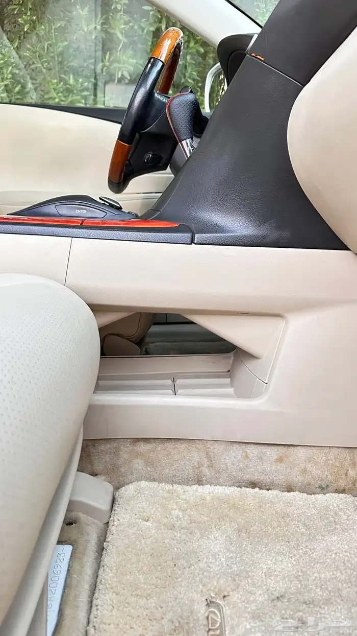 لكزس بلد كامل 68