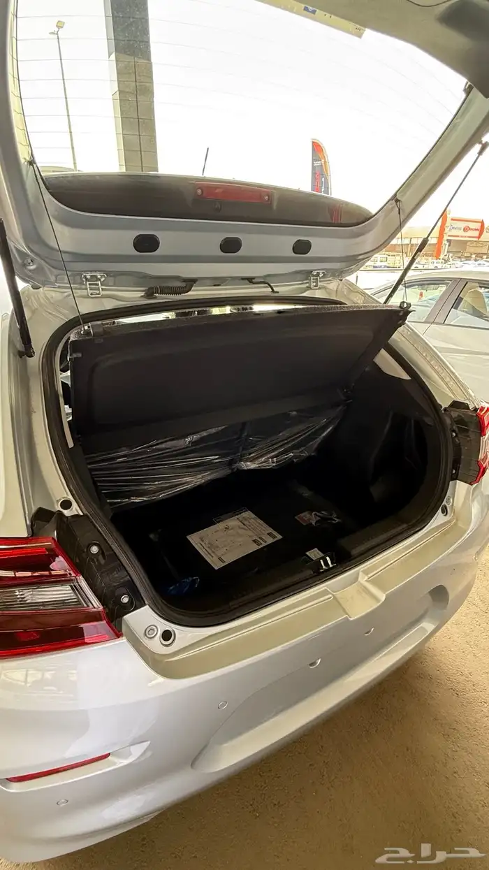 سوزوكي بالينو 13