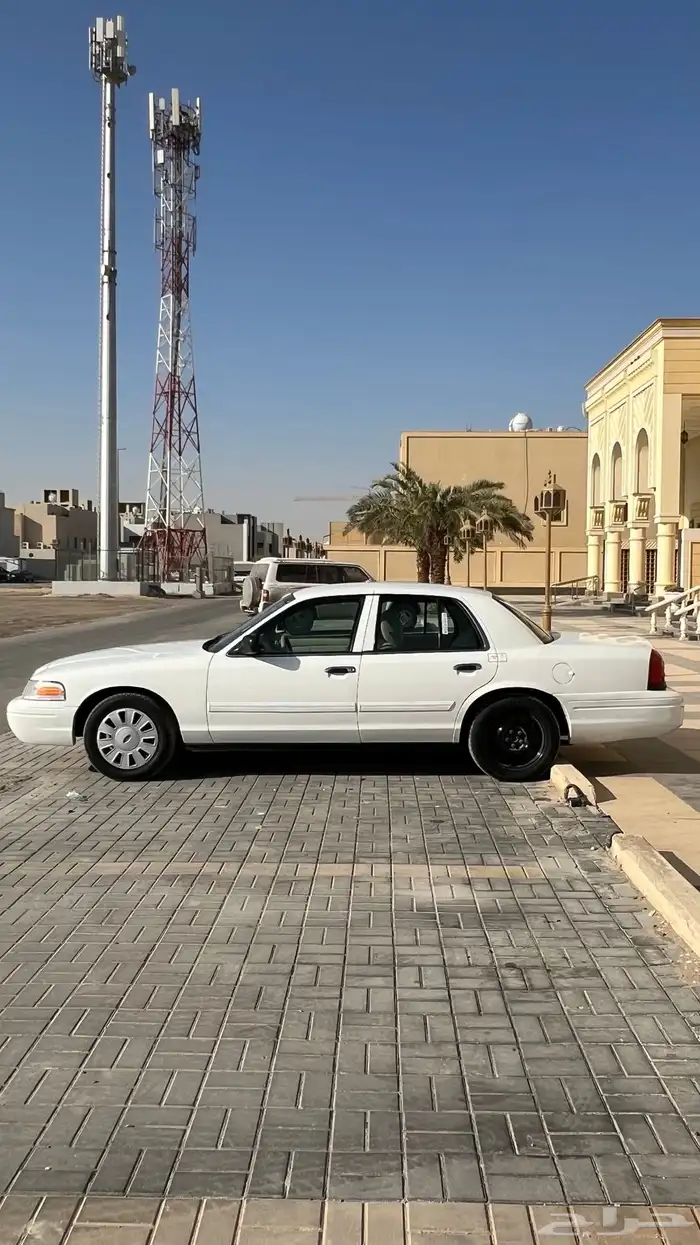 فورد فكتوريا 5