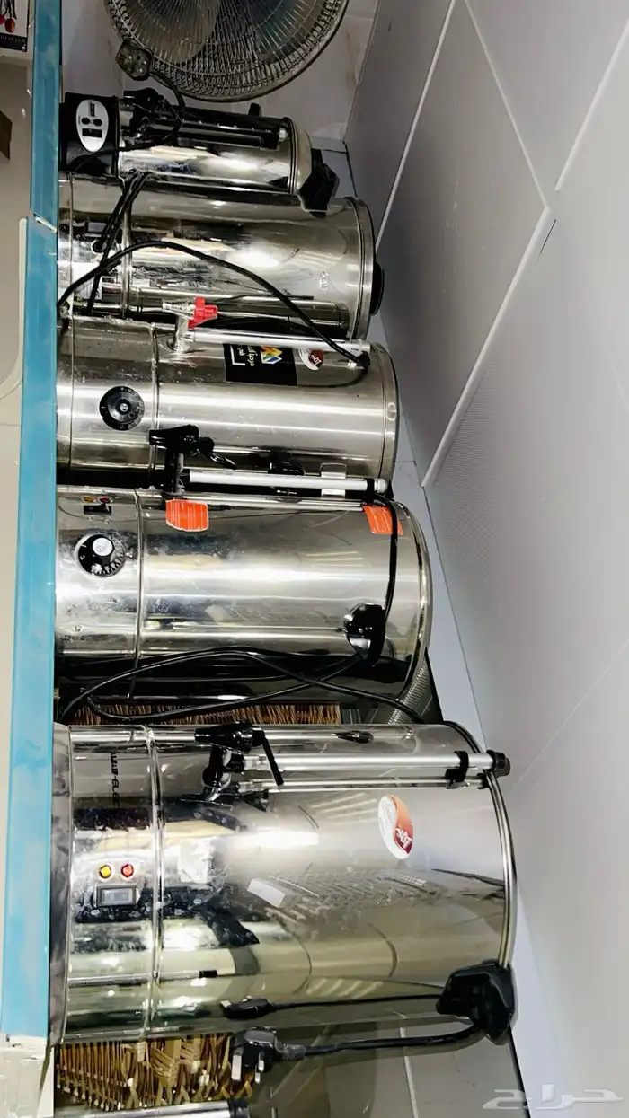 معدات وأغراض لمعمل حلويات 41