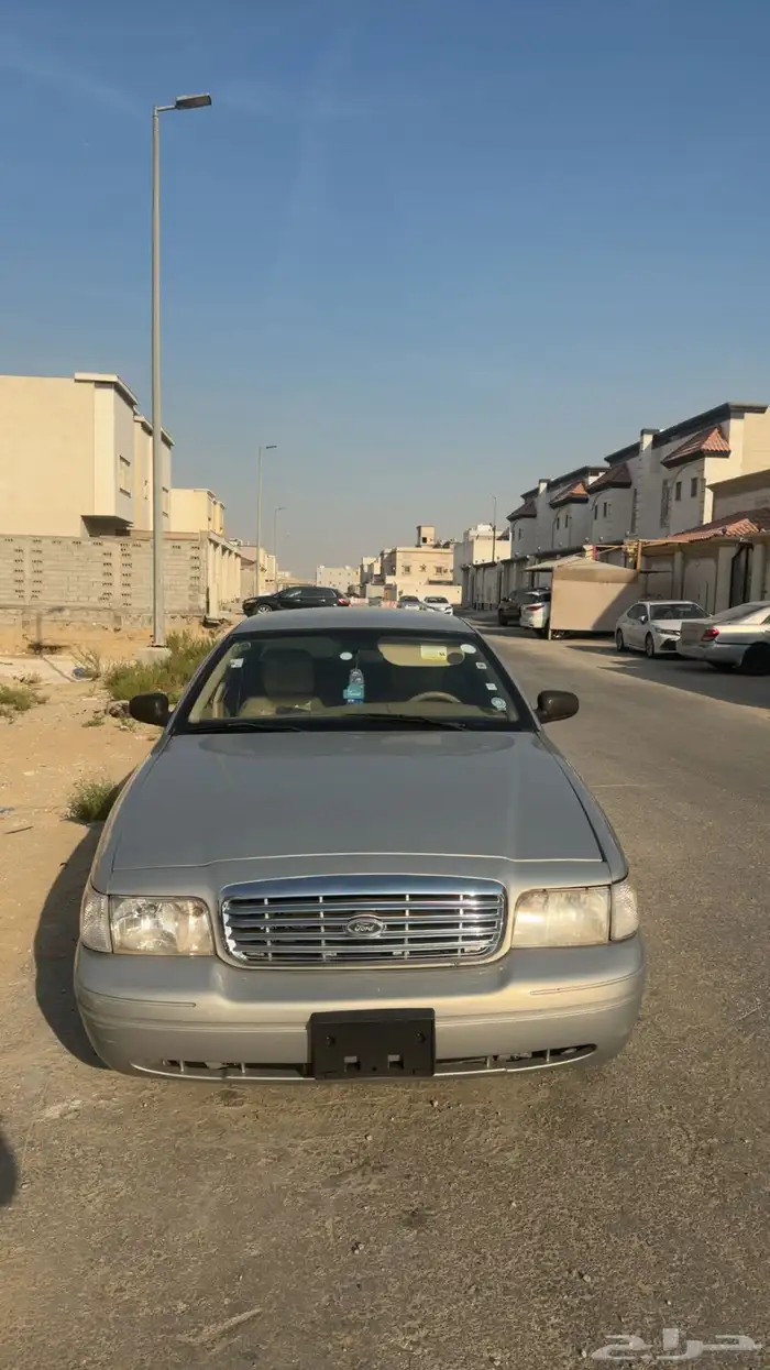 فورد كراون فكتوريا 0