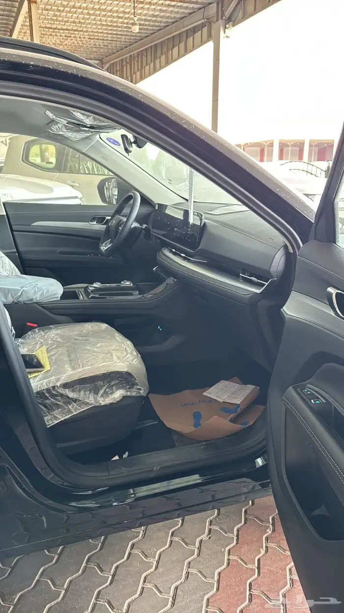 فورد تيرتوري فئة امبيانتي بنزين 2026 8