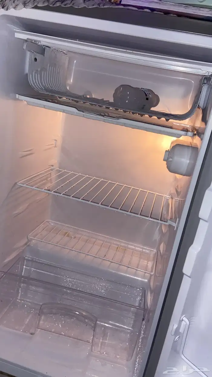 ثلاجه شاشه فساتين 0