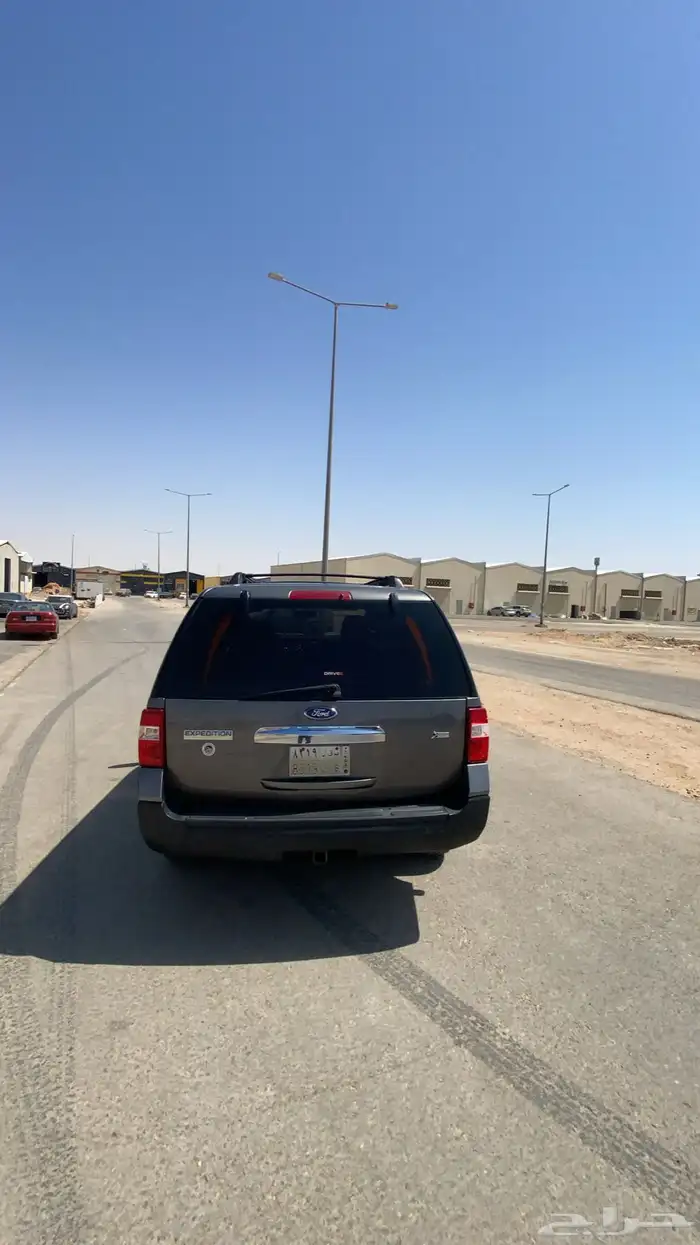 للبيع فورد اكسبيدشن 2011 قصير بدون دبل 9