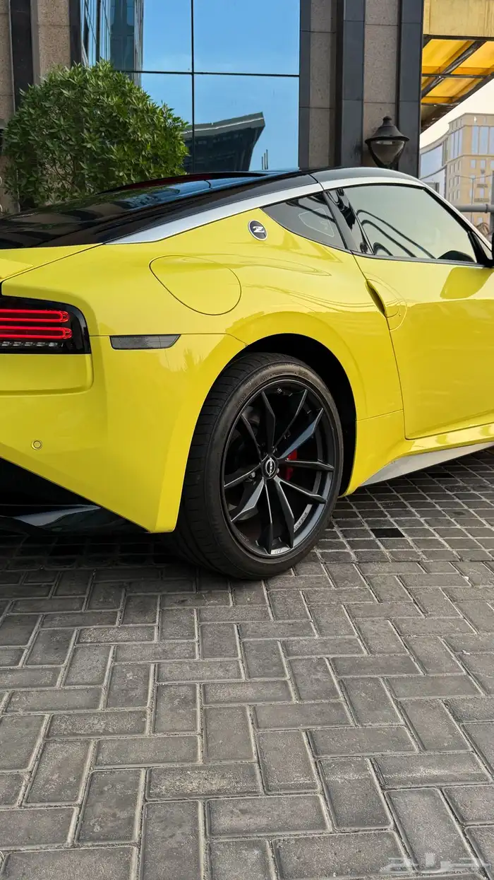 نيسان زد 2024 فل 2