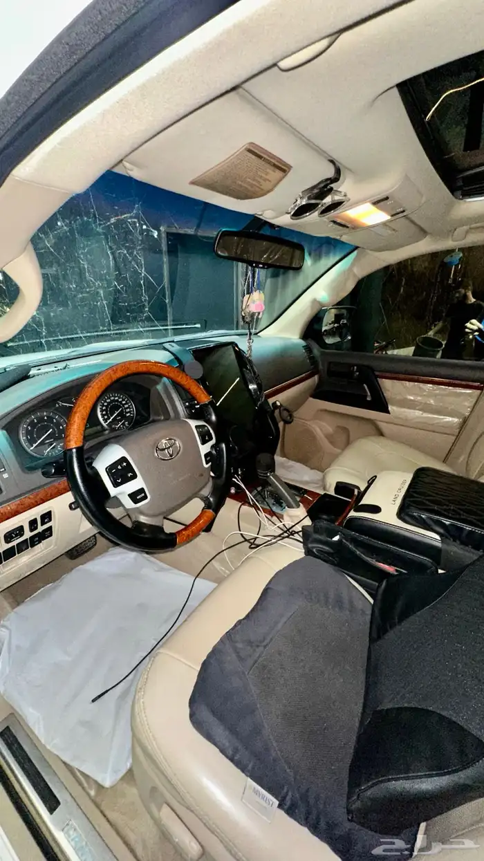 لاندكروزر 2013 بريمي 8 سلندر 6