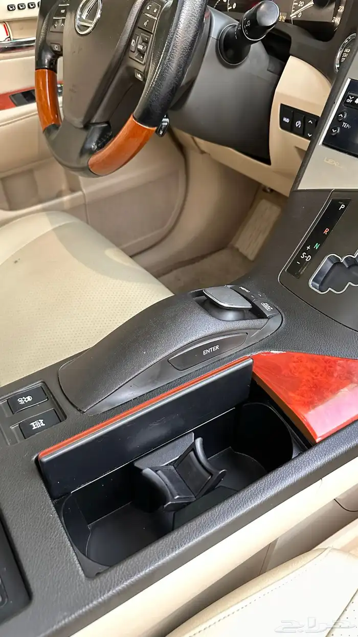 لكزس بلد كامل 73