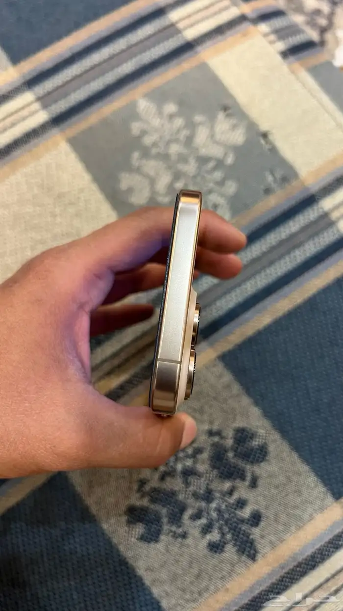 ايفون 16 برو ماكس 1