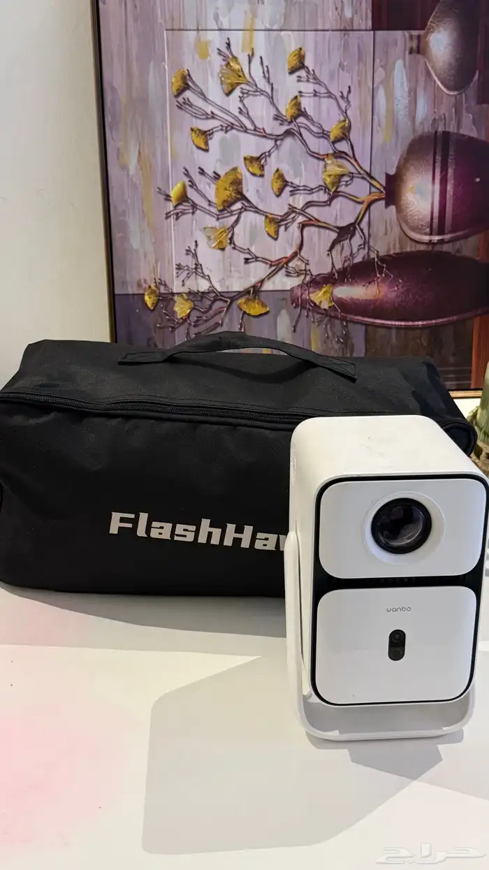 بروجكتر wanbo مع شاشة عرض 0