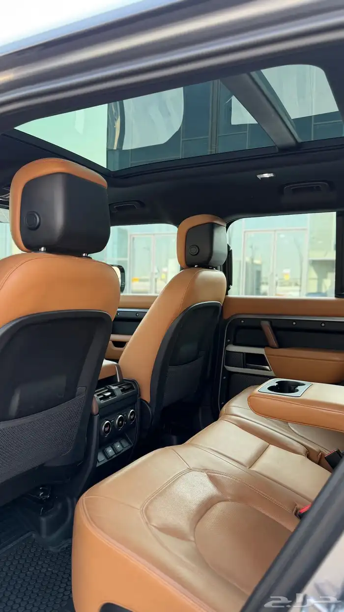 للبيع ديفندر 2023 HSE فل الناغي 6 سرندل 16