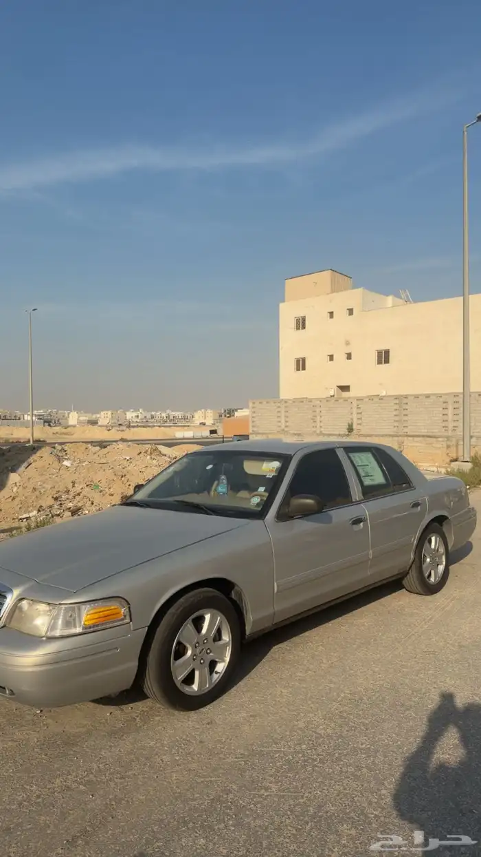 فورد كراون فكتوريا 3