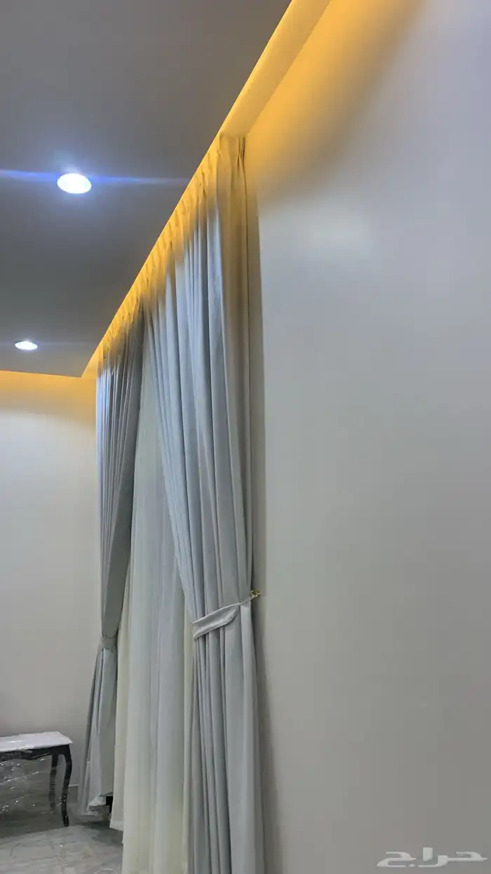 تفصل كنب مخاد الستاير ويفي أمركي 21