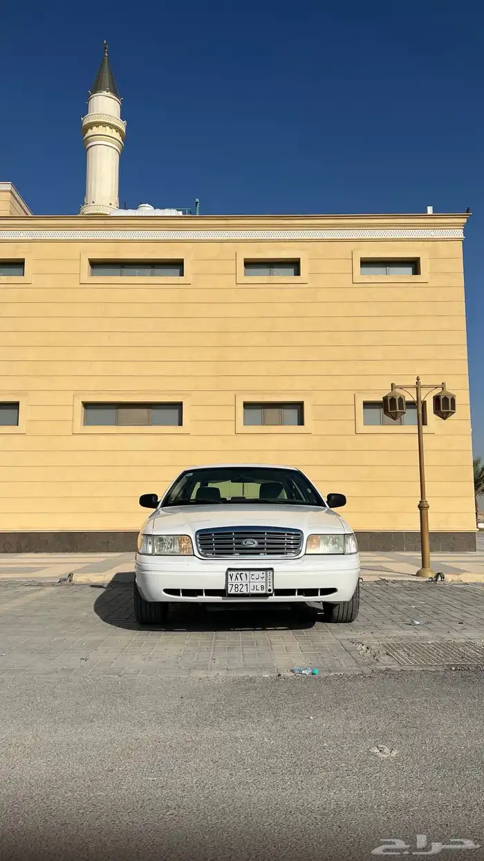 فورد فكتوريا 1