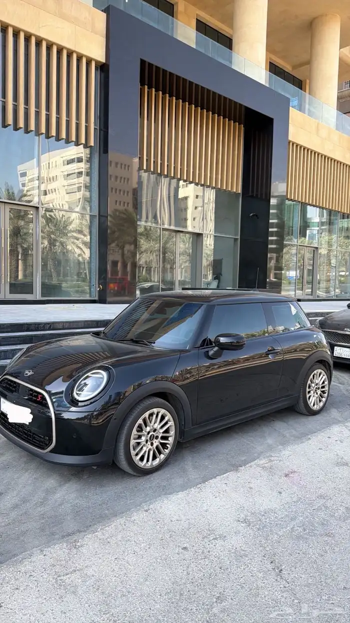 ميني كوبر 2025 1