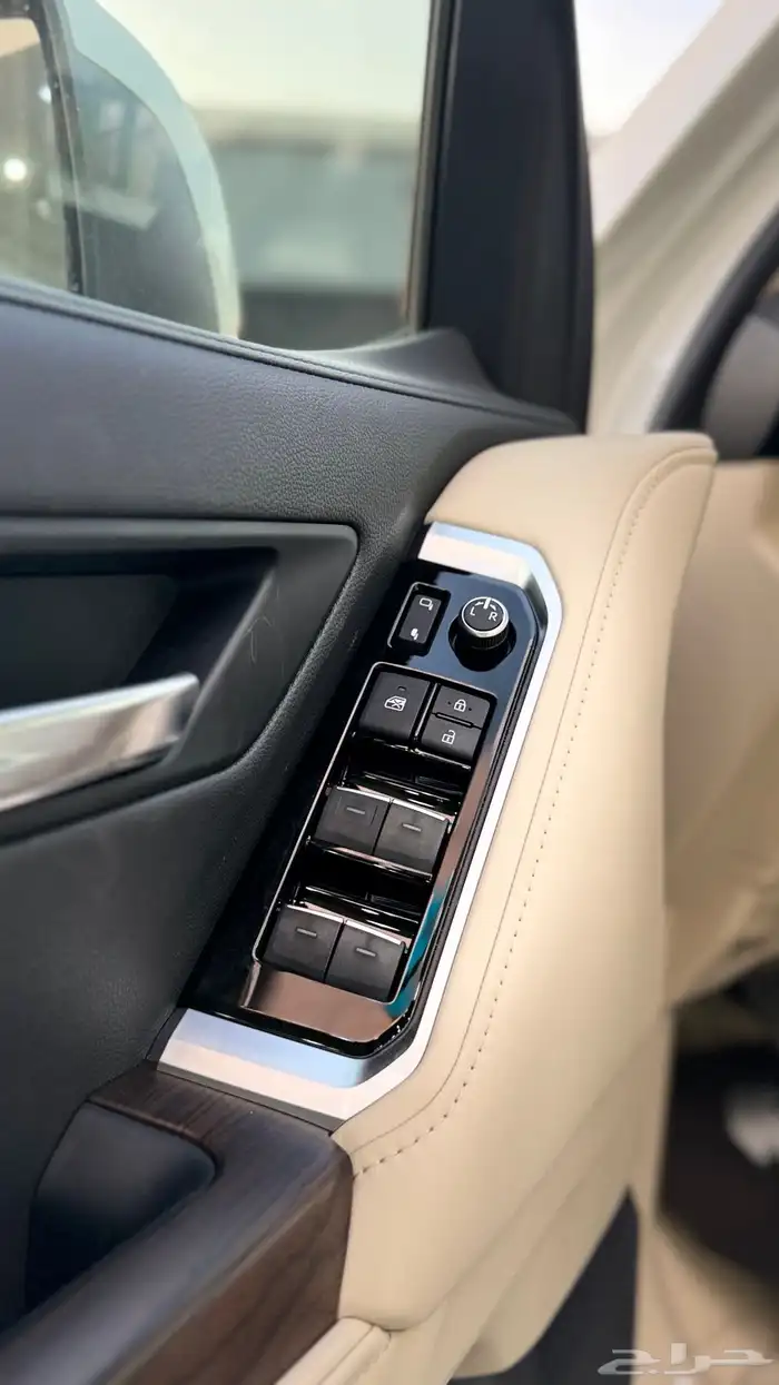 تويوتا لاندكروزر فئة S سعودي 2025 11