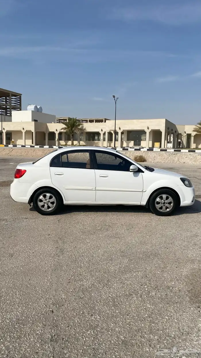 كيا ريو 2012 تحمل لوحة مميزة 1