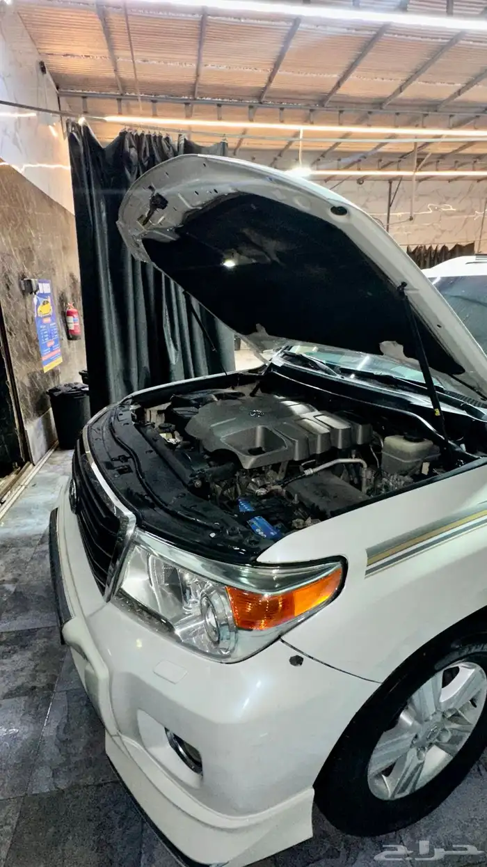 لاندكروزر 2013 بريمي 8 سلندر 10