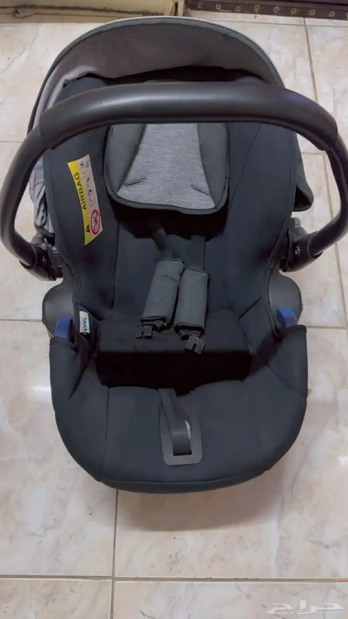 عرباية أطفال وكرسي سيارة 0
