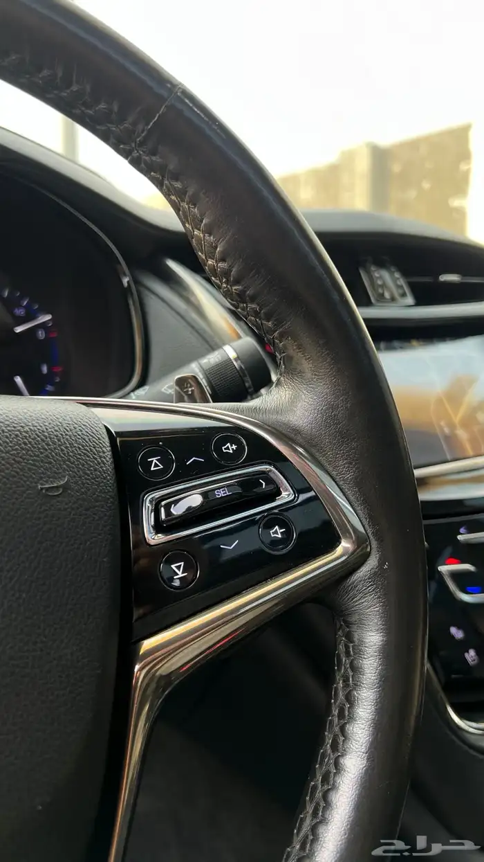 كاديلاك CTS 2015 ممشى 220 9