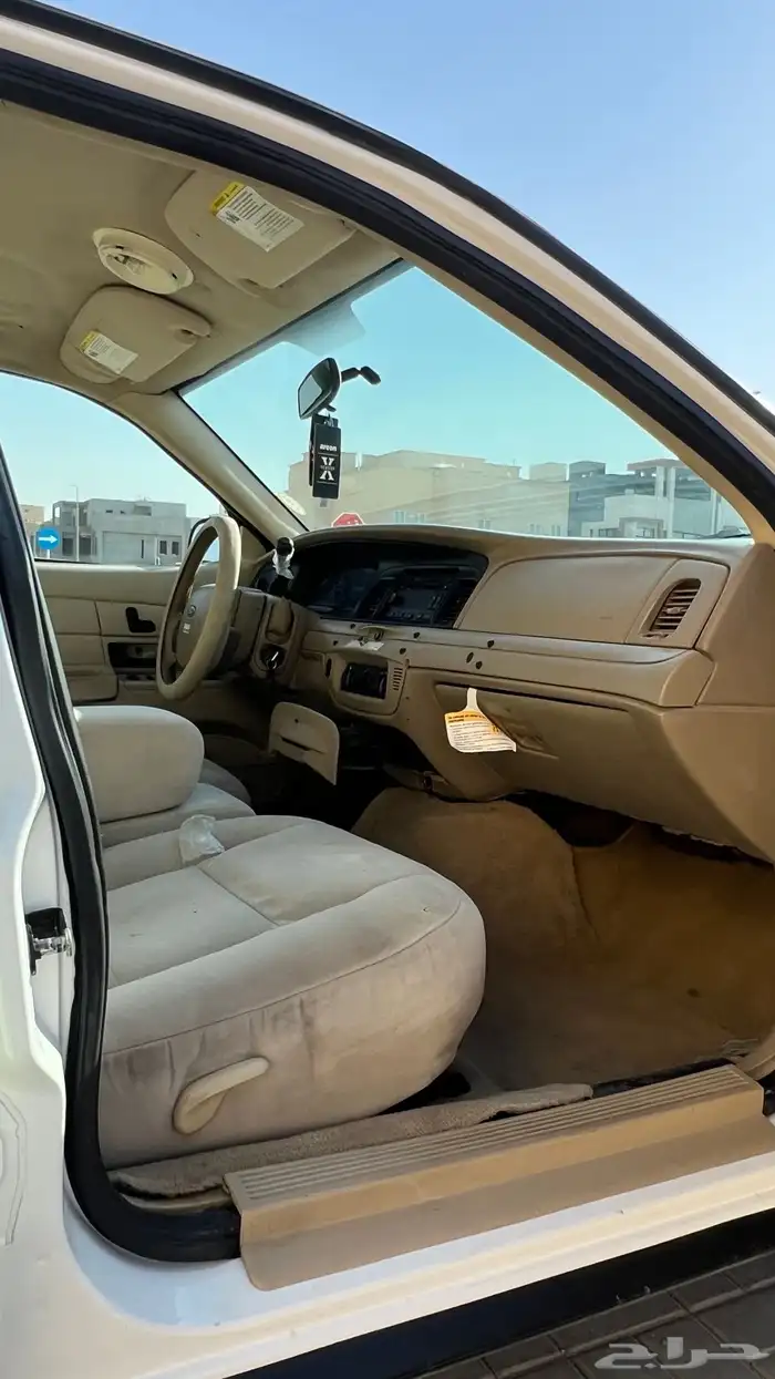 فورد فكتوريا 9