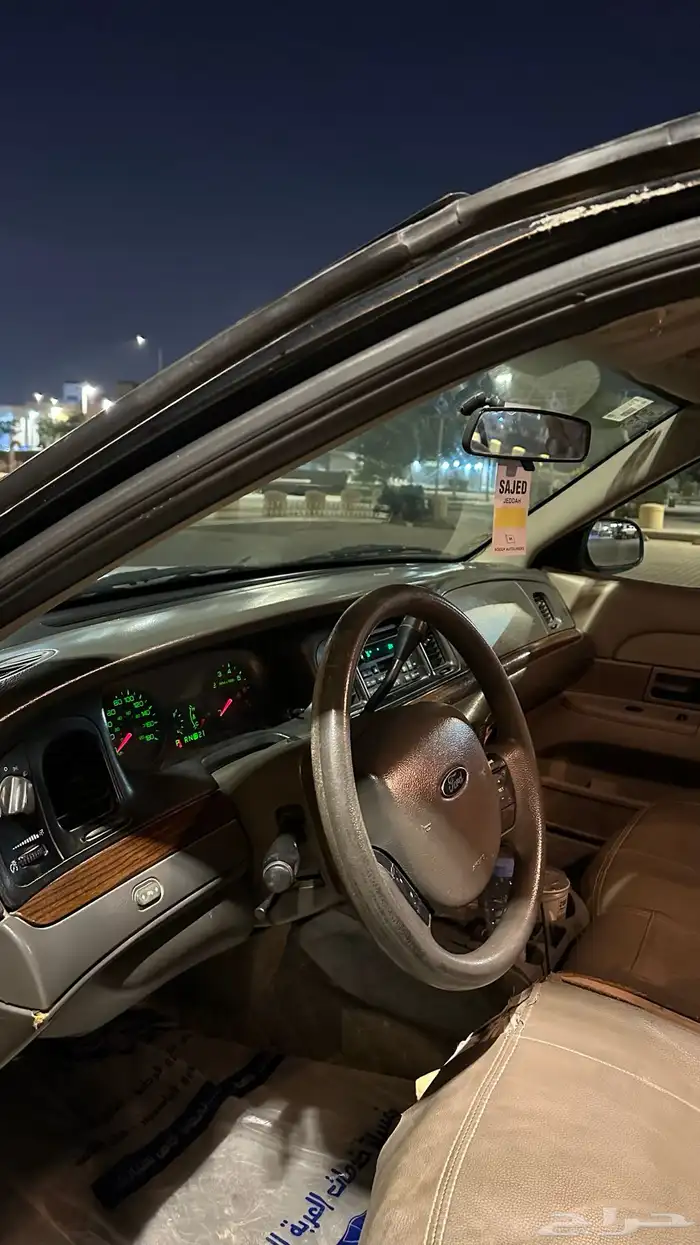 فورد كراون فكتوريا سعودي 7