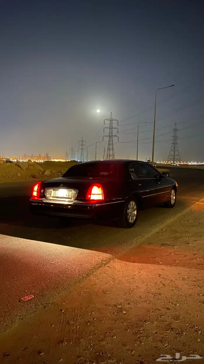 لينكون تاون كار 8