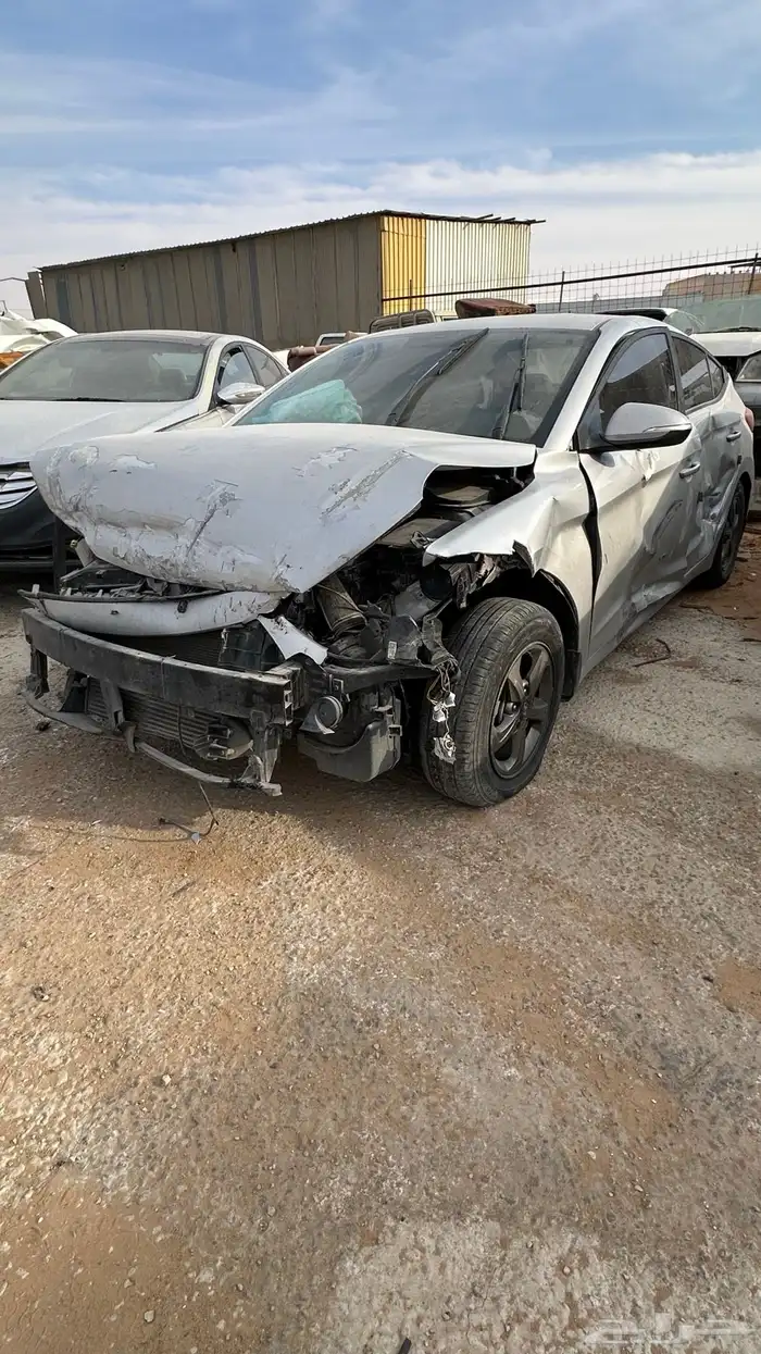 هونداي افانتي 2018 مصدومه 0