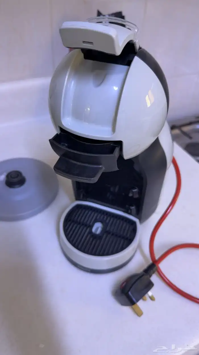 الة قهوة دولتشي 1