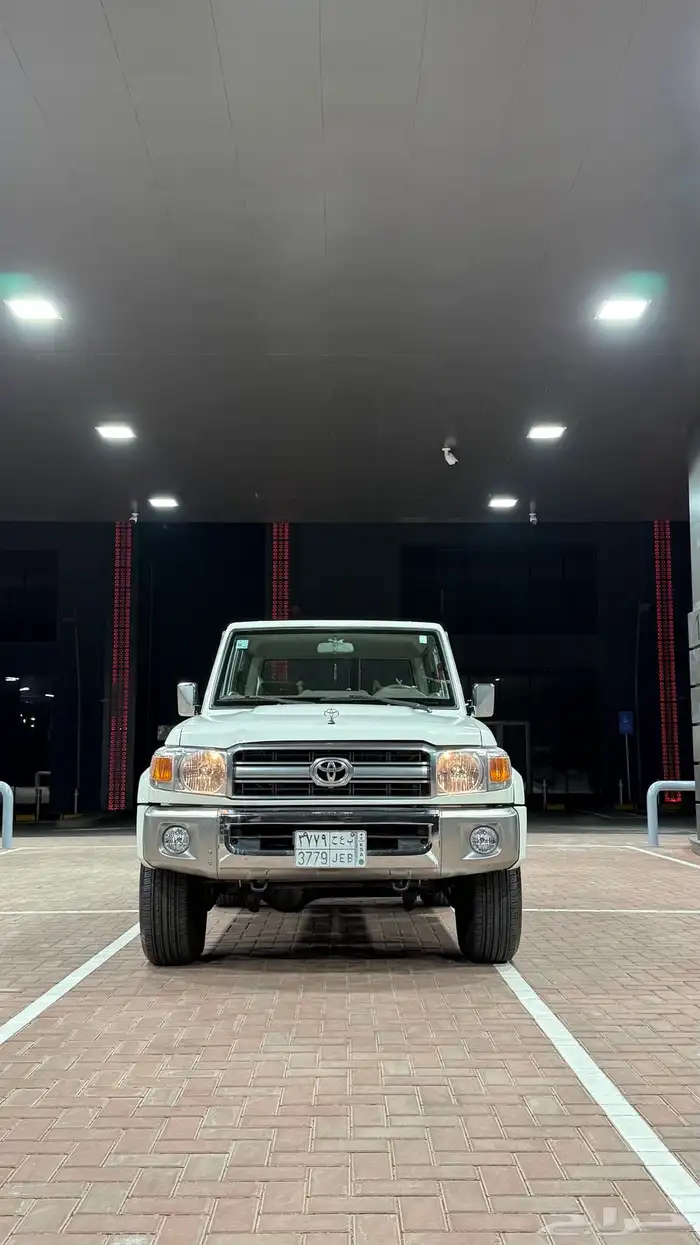 جيب ربع 2011 مخزن 0