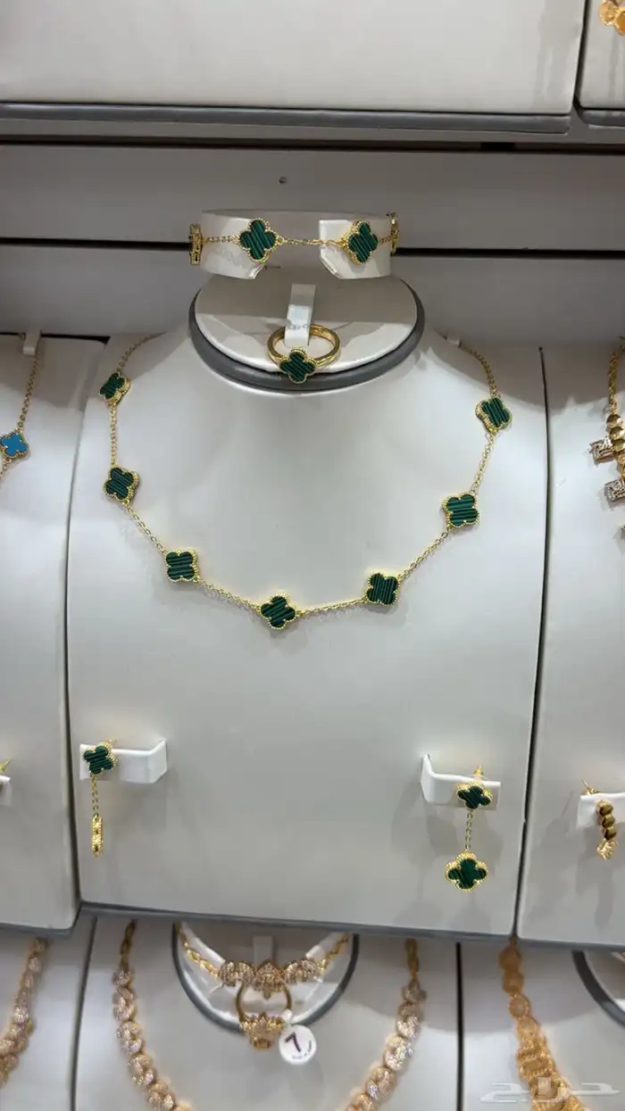 طقم بديل الذهب زركون 22