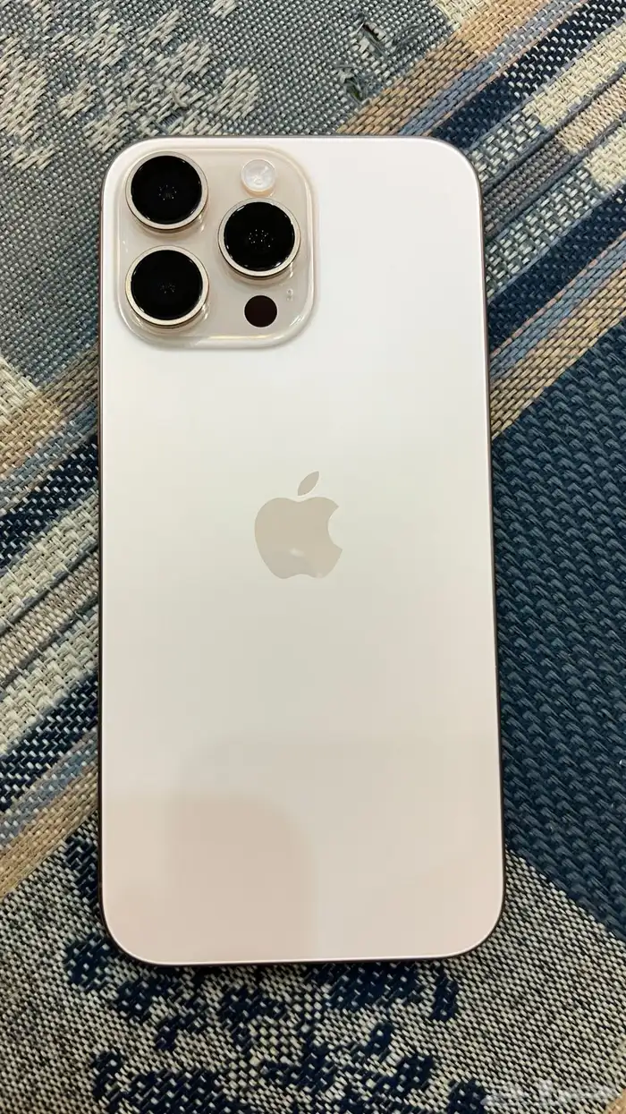 ايفون 16 برو ماكس 0