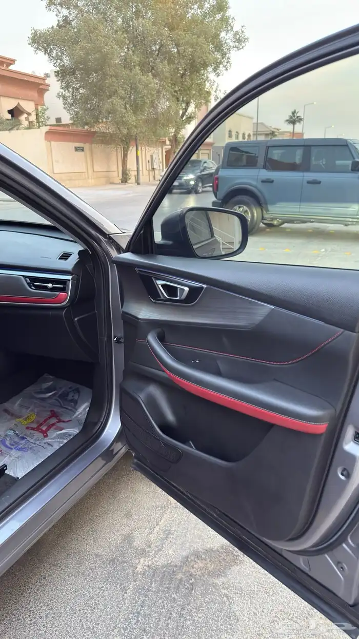 شيري تيجو 4 برو 8