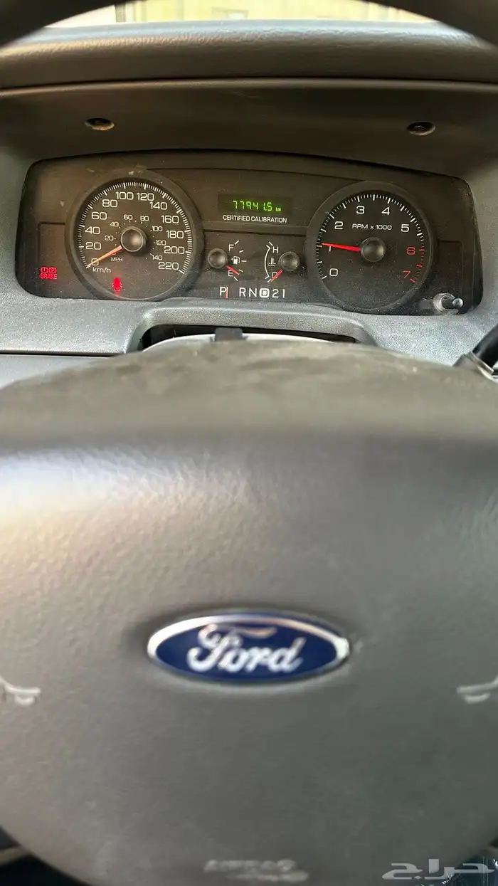 فورد فكتوريا 6