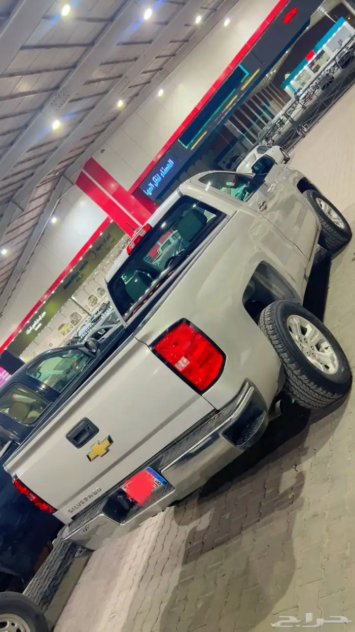 شيفورلية سلفرادو موديل 2017 نص فل نظيف 3