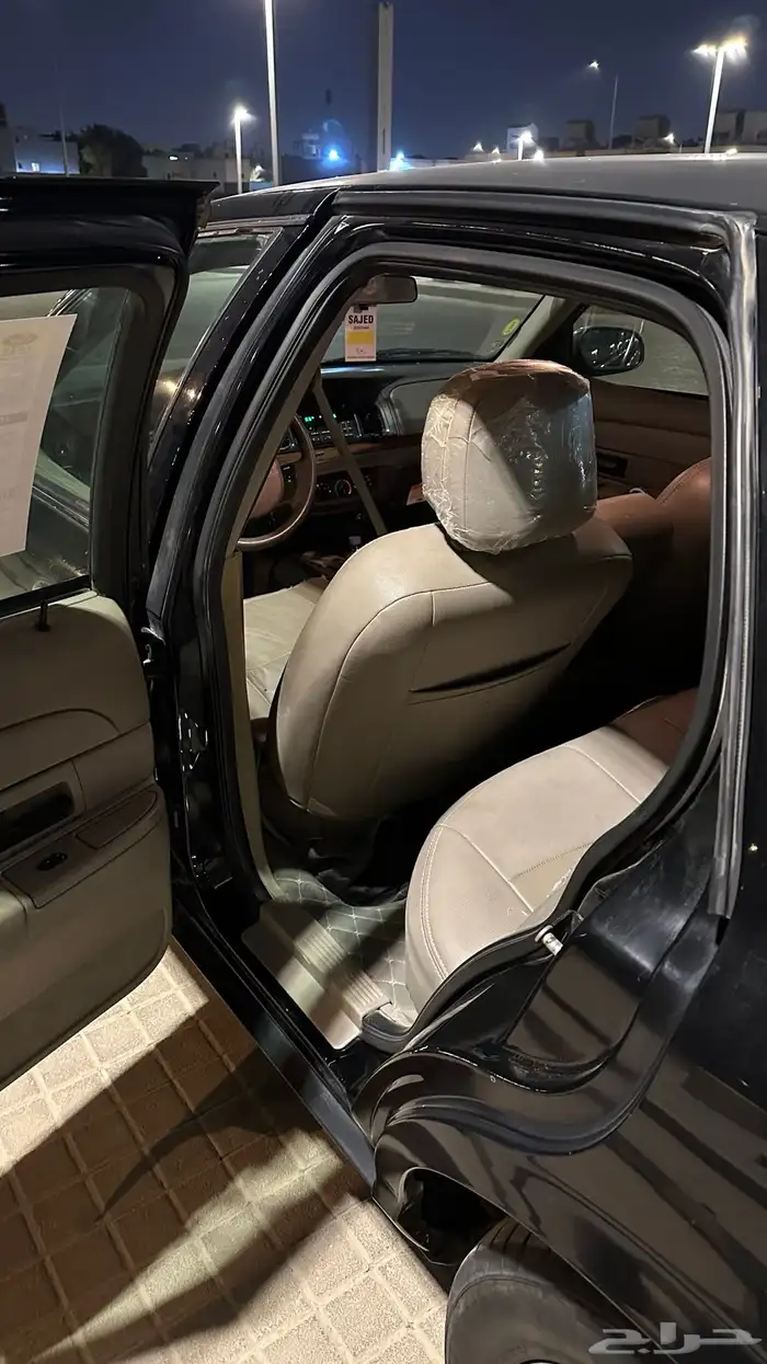 فورد كراون فكتوريا سعودي 3