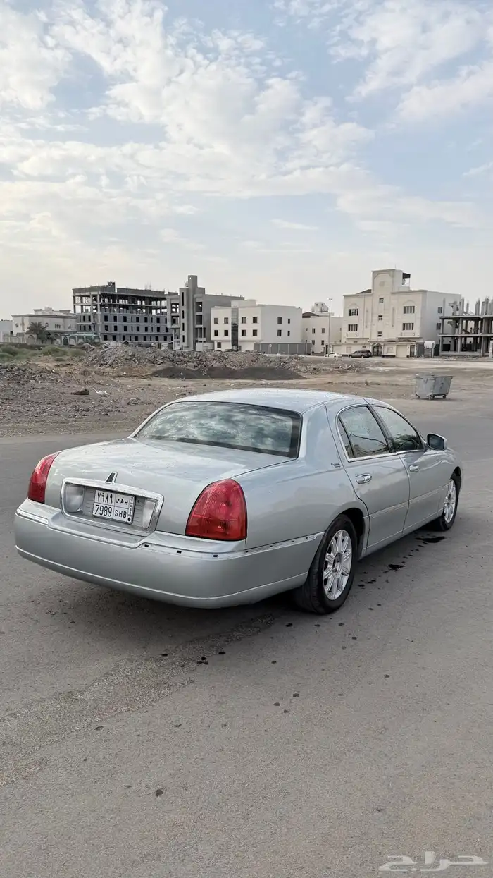 لينكون تاون كار 2007 فل كامل سقنتشر لمتد للبيع 5