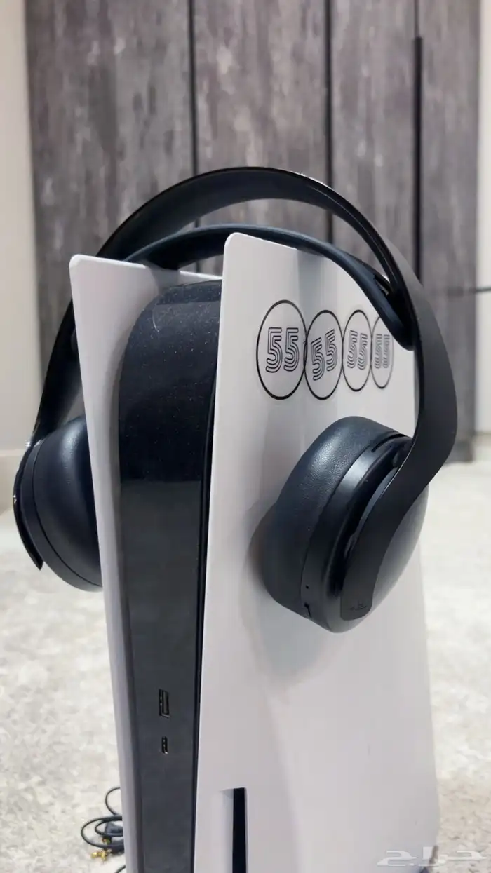 سوني فايف للبيع جديد مع سماعة سوني فايف 2