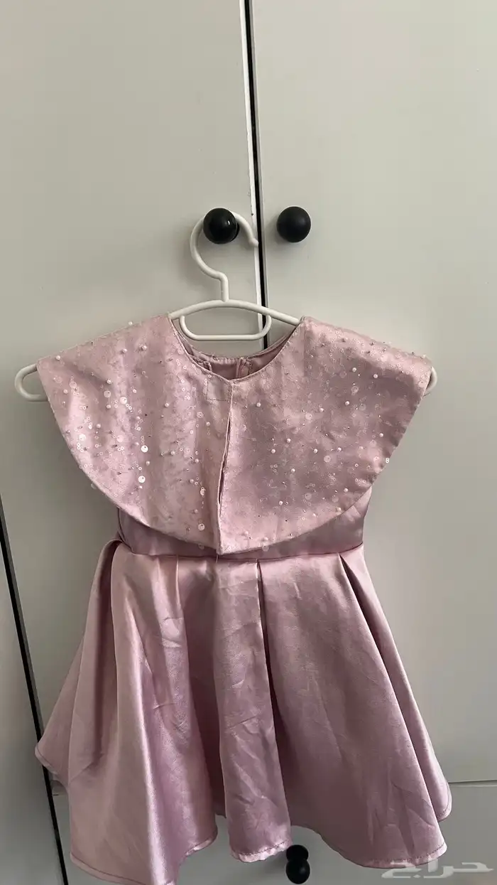 فساتين للبيع 3