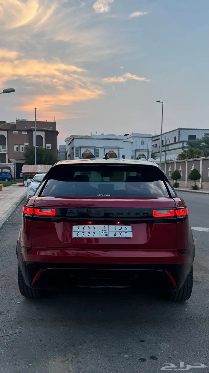 رنج روفر فيلار 5