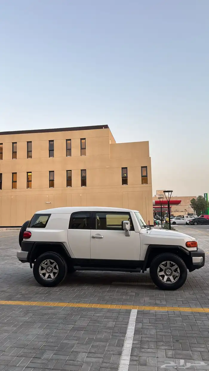 للبيع افجي 2013فل كامل عداد قليل نضيف جدا 4