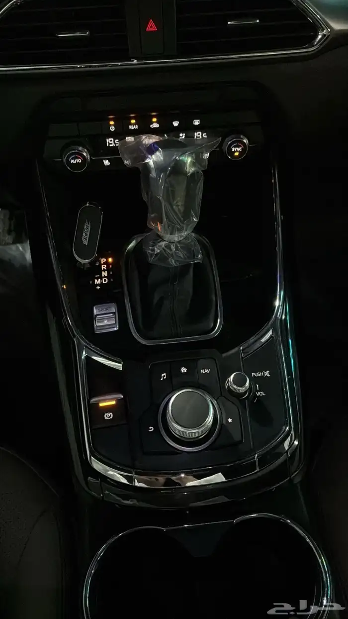 مازدا cx9 فل كامل نظيف (مخزن) 10