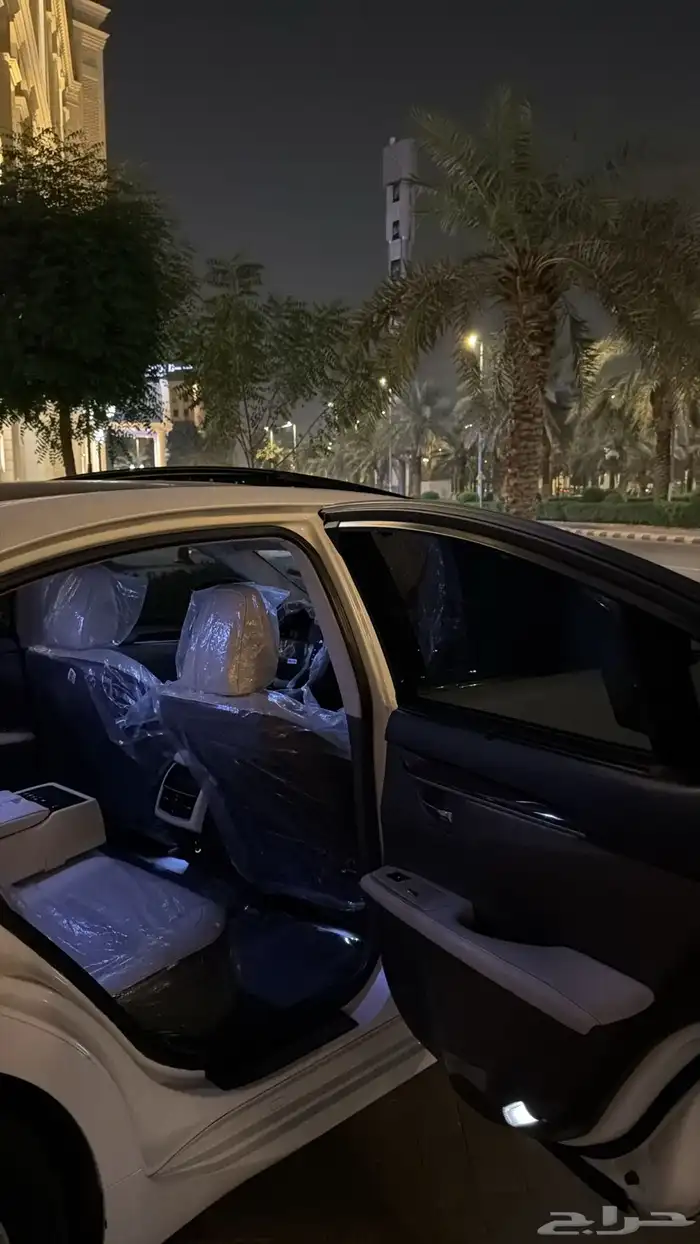 للبيع لكزس es350 2015 9