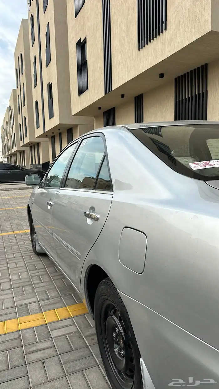 تويوتا كامري 2004 مخزن مالك اول . 9