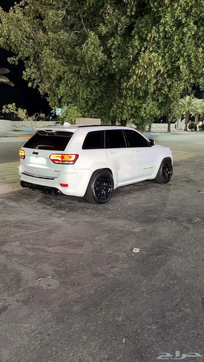جيب شروكي SRT 7