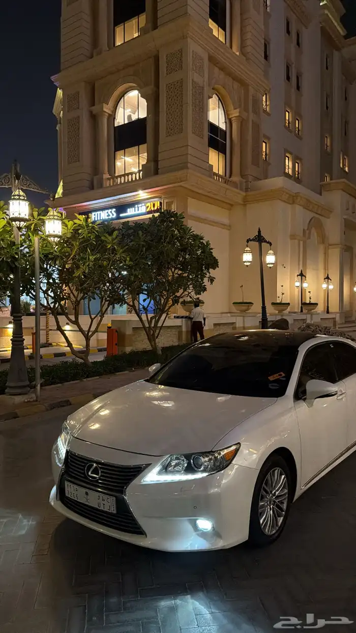 للبيع لكزس es350 2015 1