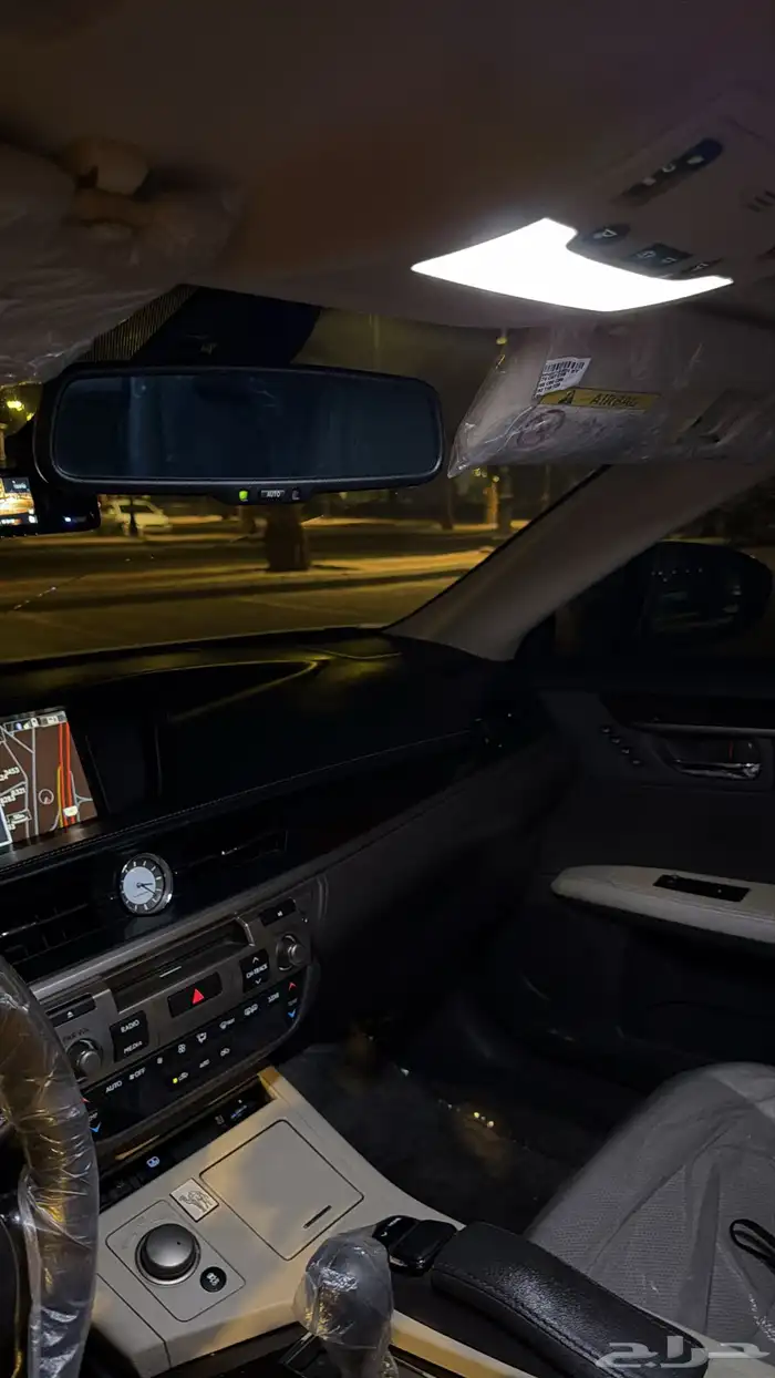 للبيع لكزس es350 2015 21