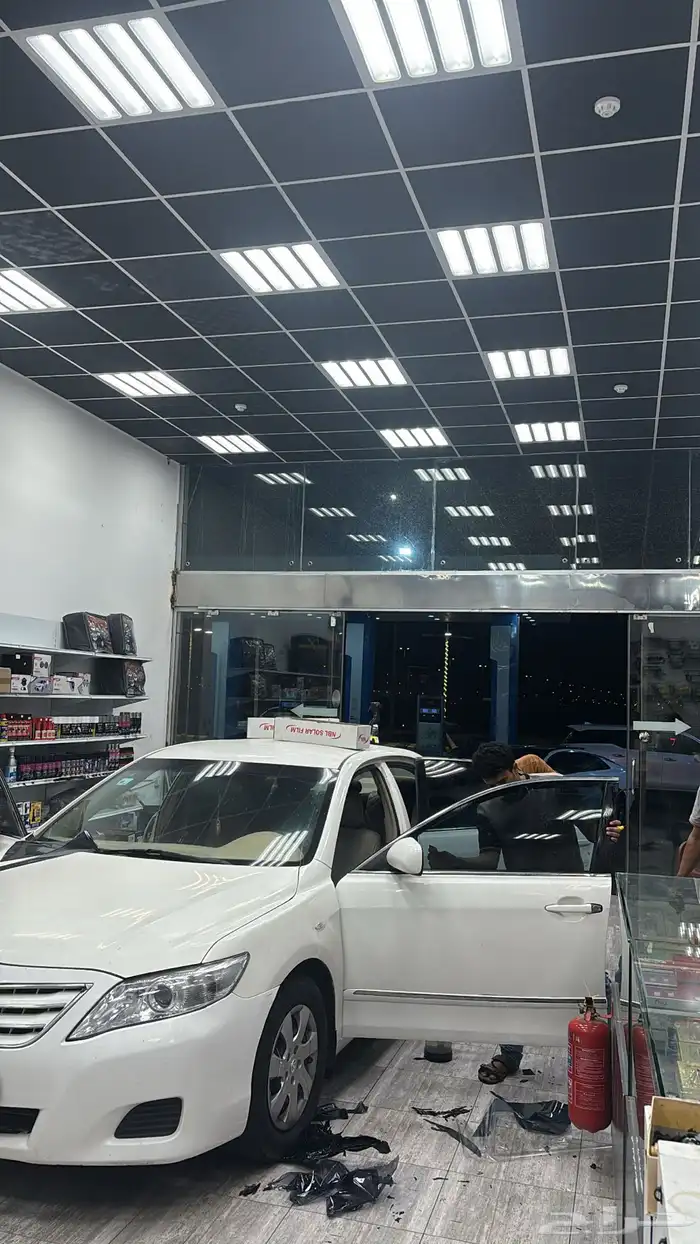 كامري 2011 GL - نظيفة جدا 5