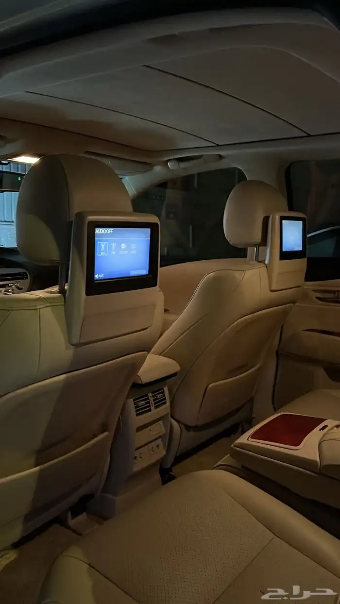 لكزس بلد كامل 92